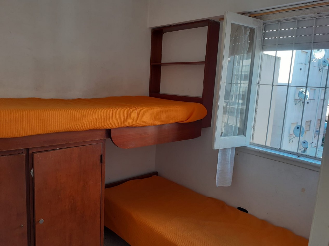 DEPTO 3 AMB FRENTE AL MAR CON ESTACIONAMIENTO 