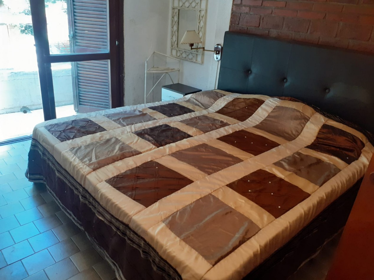 Venta Amplio Triplex Con Garage Cubierto