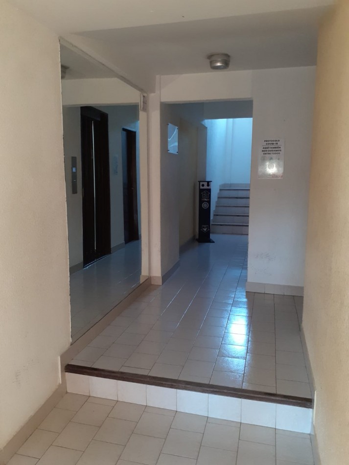 Venta Depto 2 Amb Con Balcon A La Calle En San Bernardo