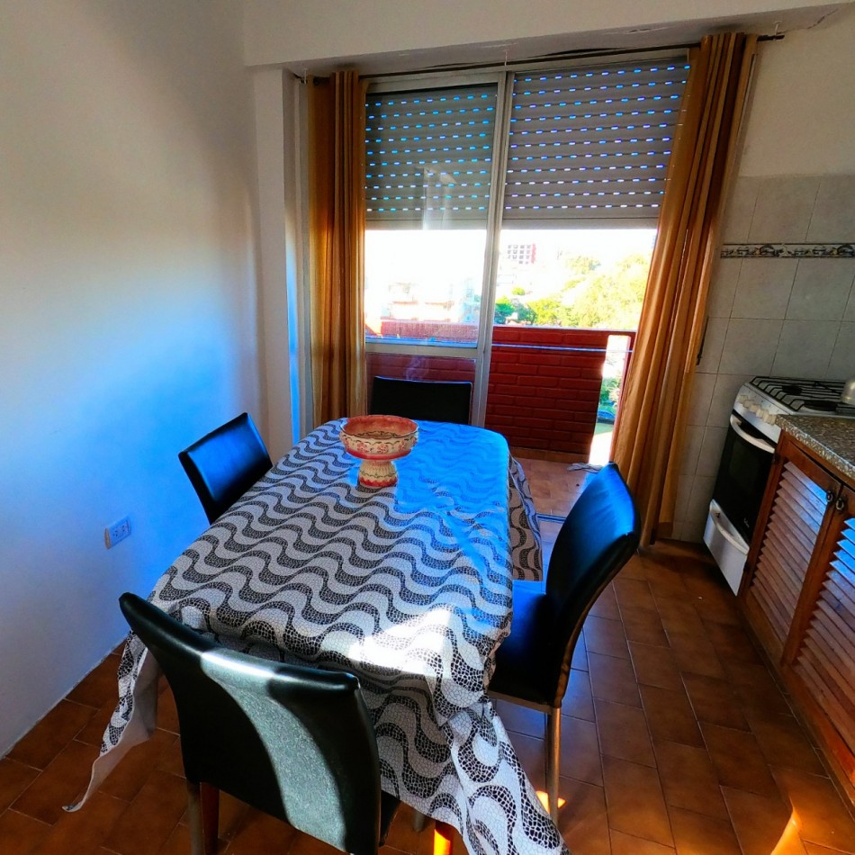 Venta Depto 2 Amb Con Balcon Y Vista Parcial Al Mar 