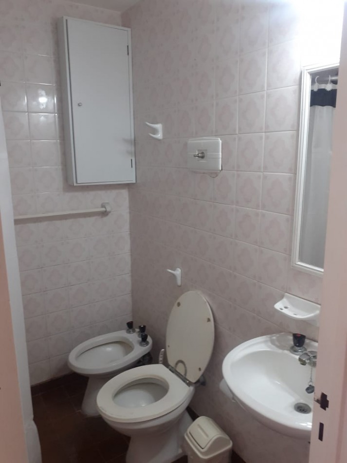 Venta Excelente 2 Amb En Duplex Con Balcon Y Vista Al Mar