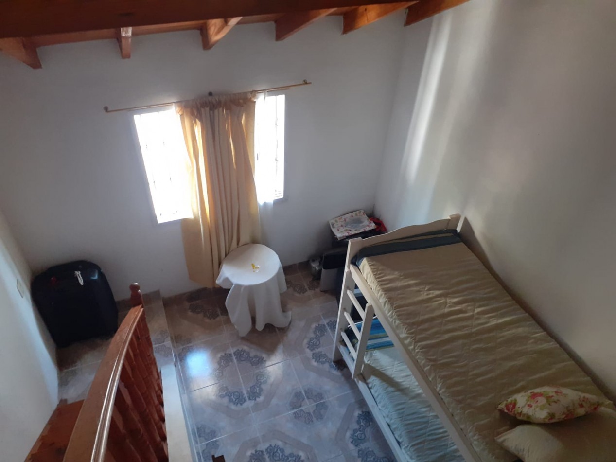 Venta Impecable Duplex Con Patio Y Espacio Vehicular