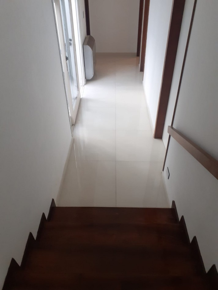 Venta Amplia E Impecable Casa En San Bernardo