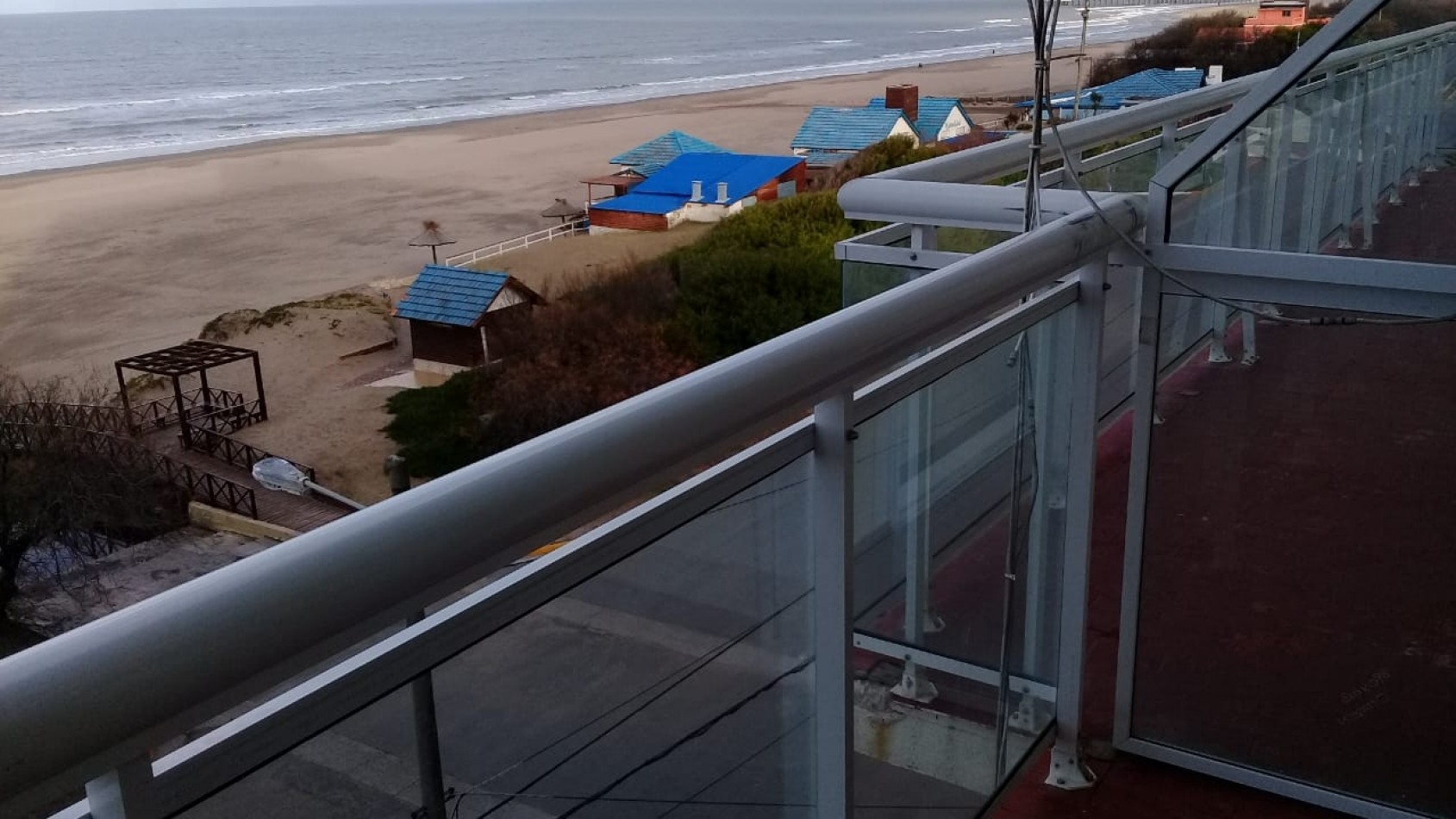 ALQ. TEMP 1 AMB CON BALCON AL FRENTE Y VISTA AL MAR