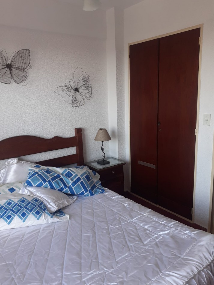 ALQ.TEMP 2 AMB CON WIFI, VISTA AL MAR Y COCHERA CUBIERTA