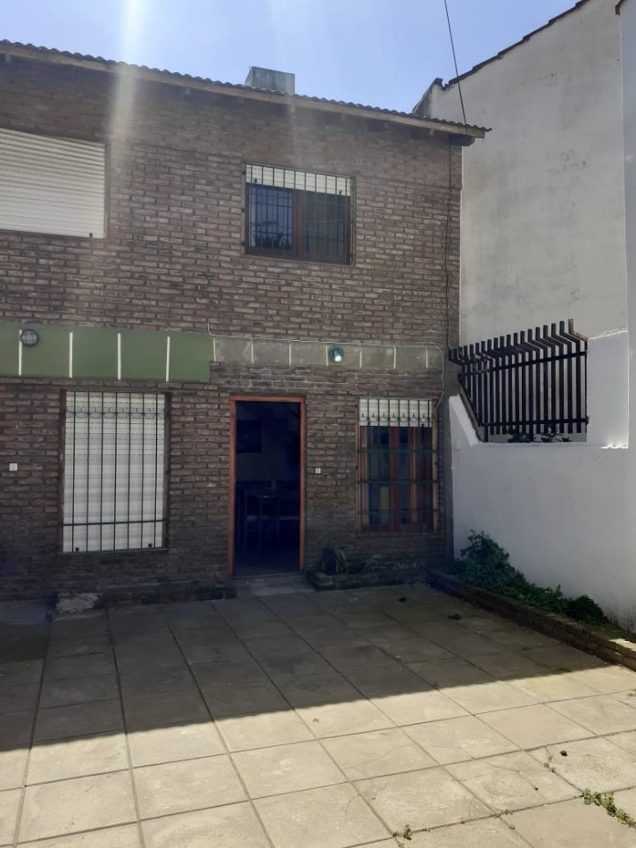 ALQ.TEMP DUPLEX CON WIFI, PARRILLA Y ENTRADA DE AUTO