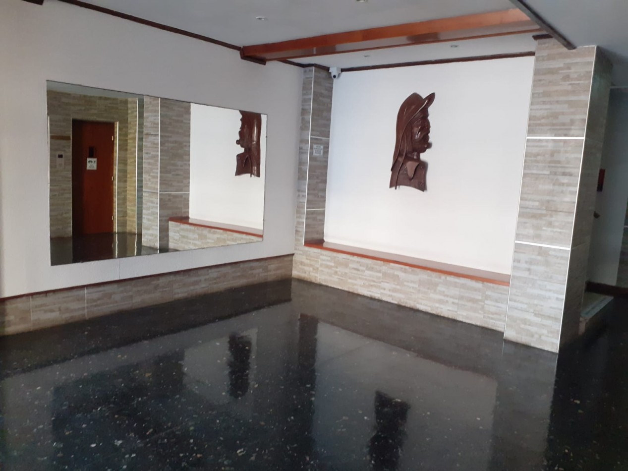 ALQ.TEMP MONOAMB. EN PLENO CENTRO CON WIFI