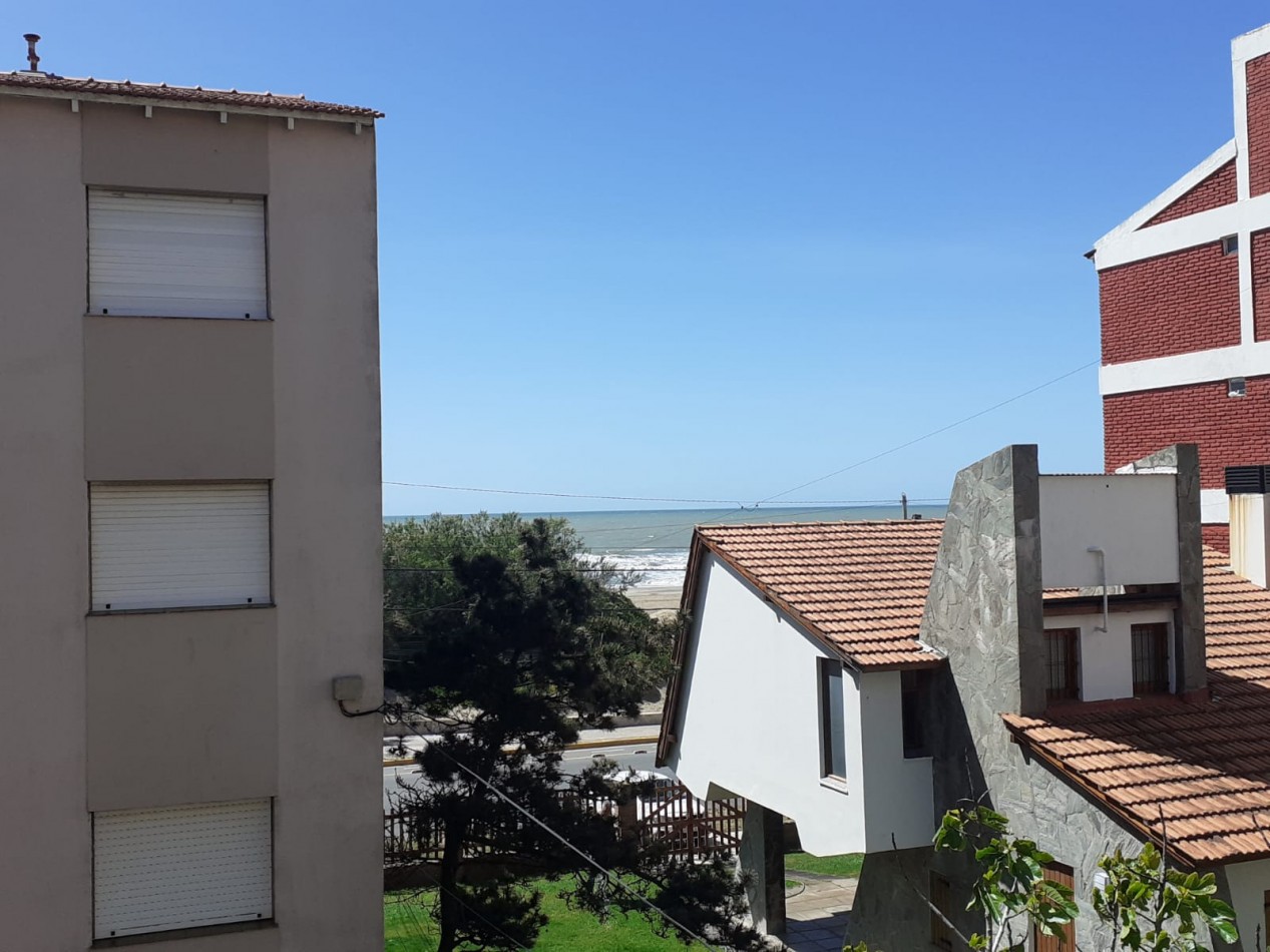 VENTA 2 AMB FRENTE AL MAR CON COCHERA