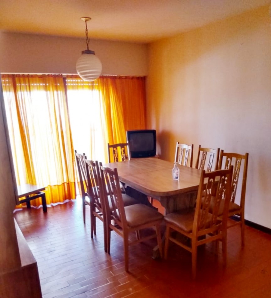 ALQ.TEMP 3 AMB EN PLENO CENTRO A 1 CUADRA DEL MAR