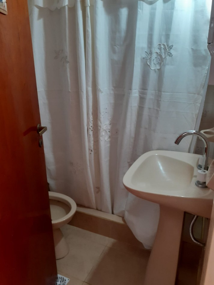 ALQ.TEMP 2 AMB CON WIFI A 1 CUADRA DEL MAR