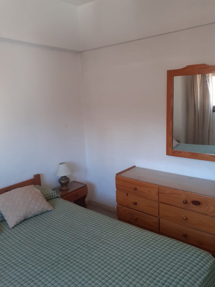 ALQ. TEMP DEPTO 2 AMB EN PLENO CENTRO A 1 CUADRA DEL MAR