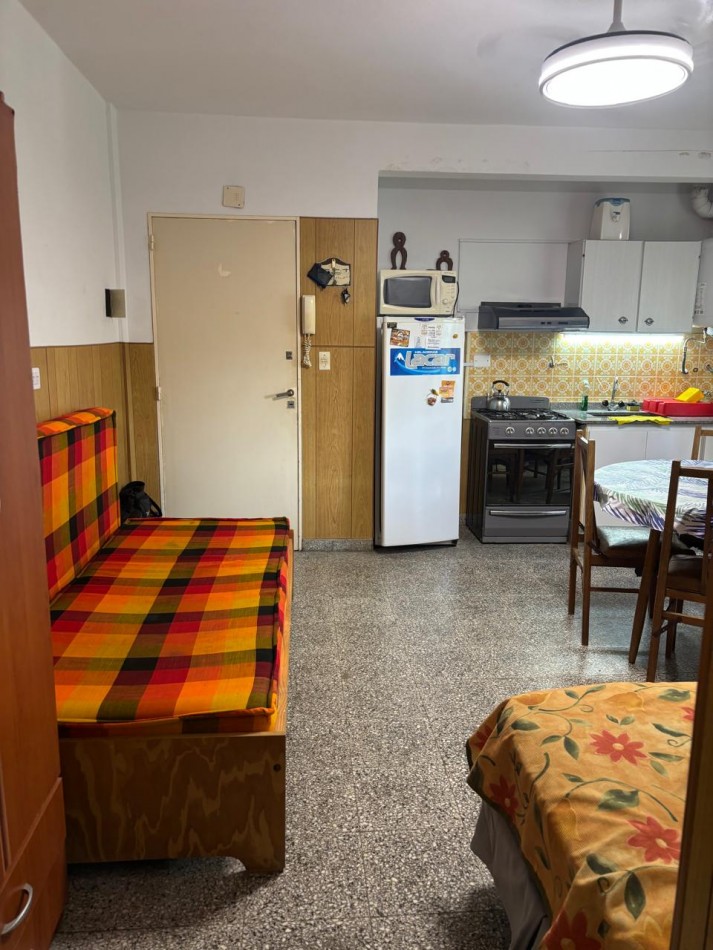 VENTA DEPTO 2 AMB A SOLO 2 CUADRAS DEL MAR