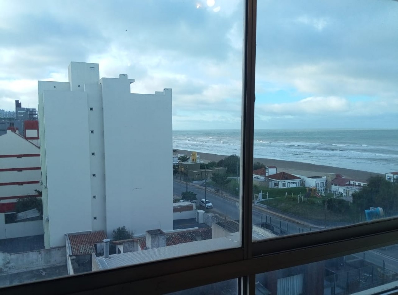 ALQ. ANUAL 3 AMB CON VISTA AL MAR