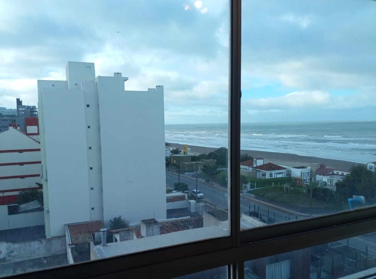 ALQ. ANUAL 3 AMB CON VISTA AL MAR