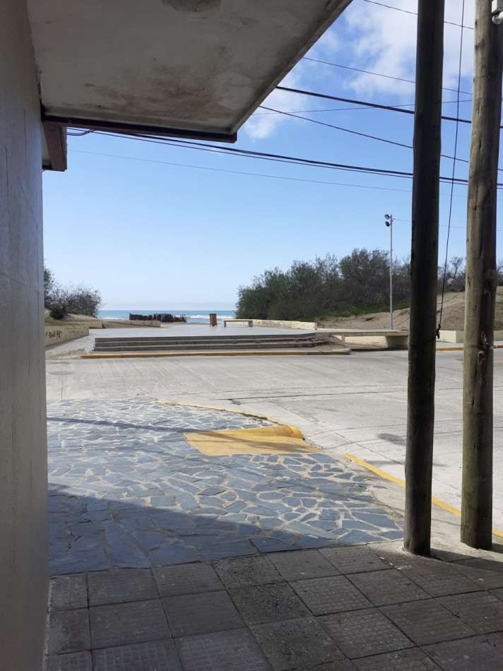 VENTA DEPTO 3 AMB CON IMPECABLE VISTA AL MAR